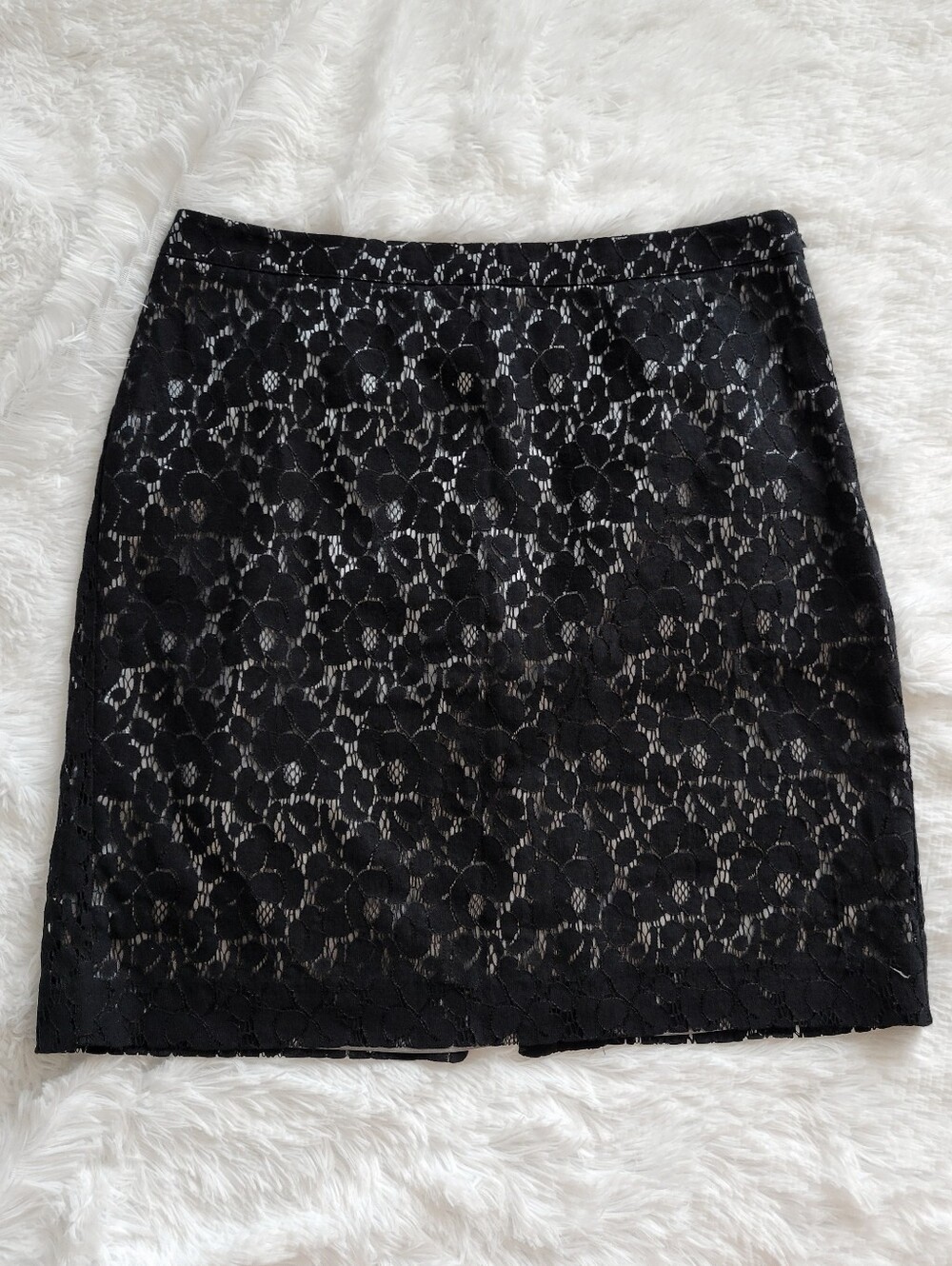 Ann Taylor LOFT Black Floral Lace Lined Pencil Skirt Size 6